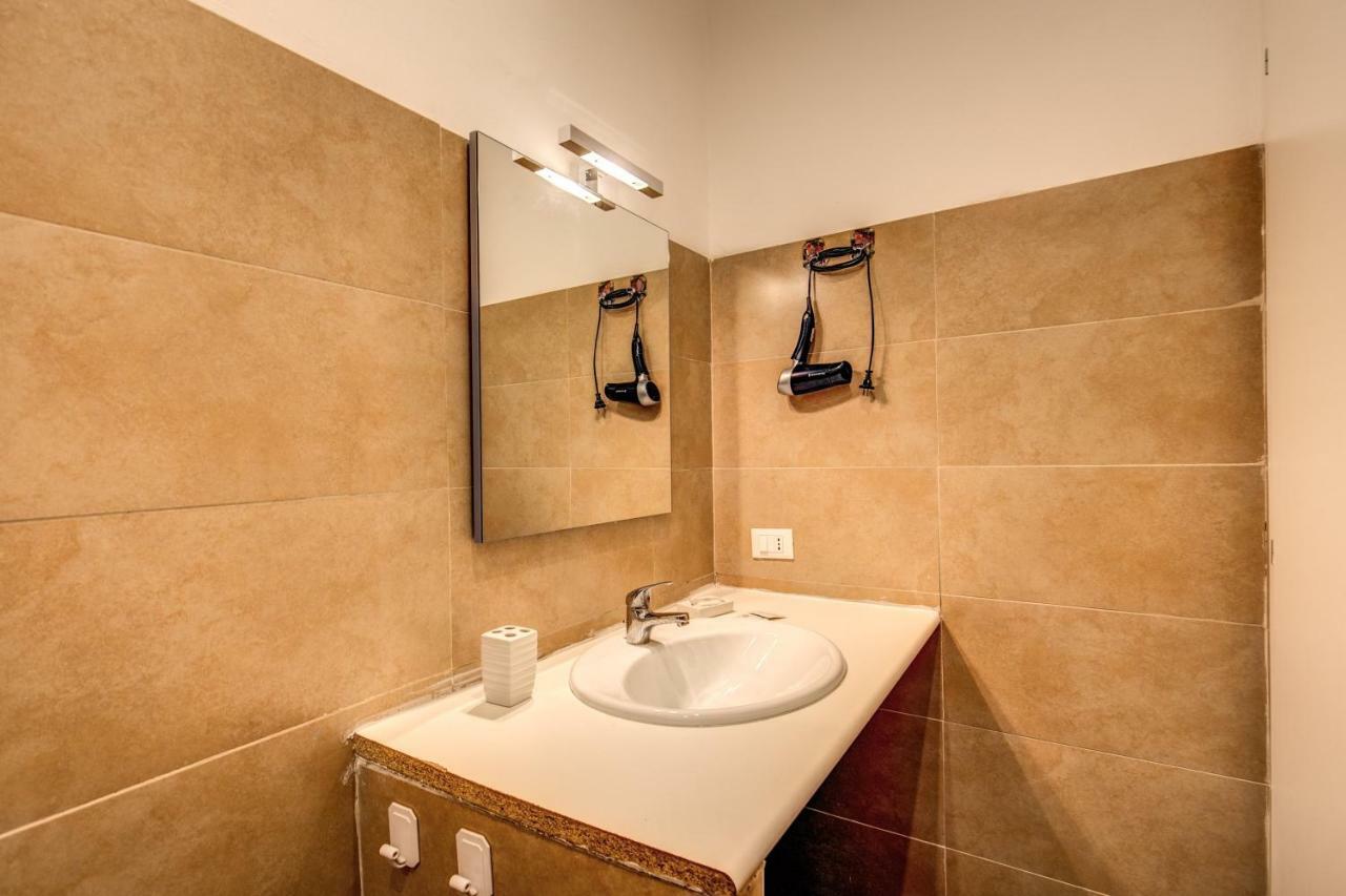 רומא Guest House O Affittacamere La Civetta Di Trastevere B מראה חיצוני תמונה